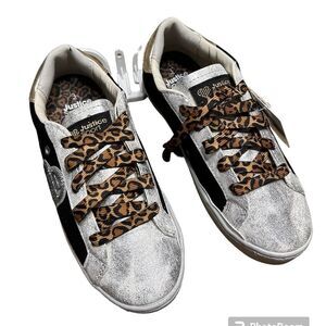 Justice Low Court Sneaker